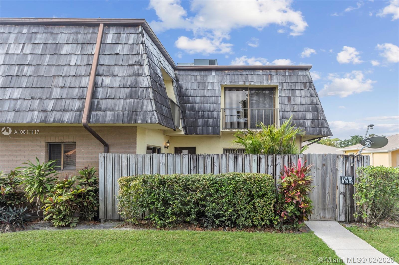 4670 Cherry Road West Palm Beach, FL 33417 - Photo 2 of 31