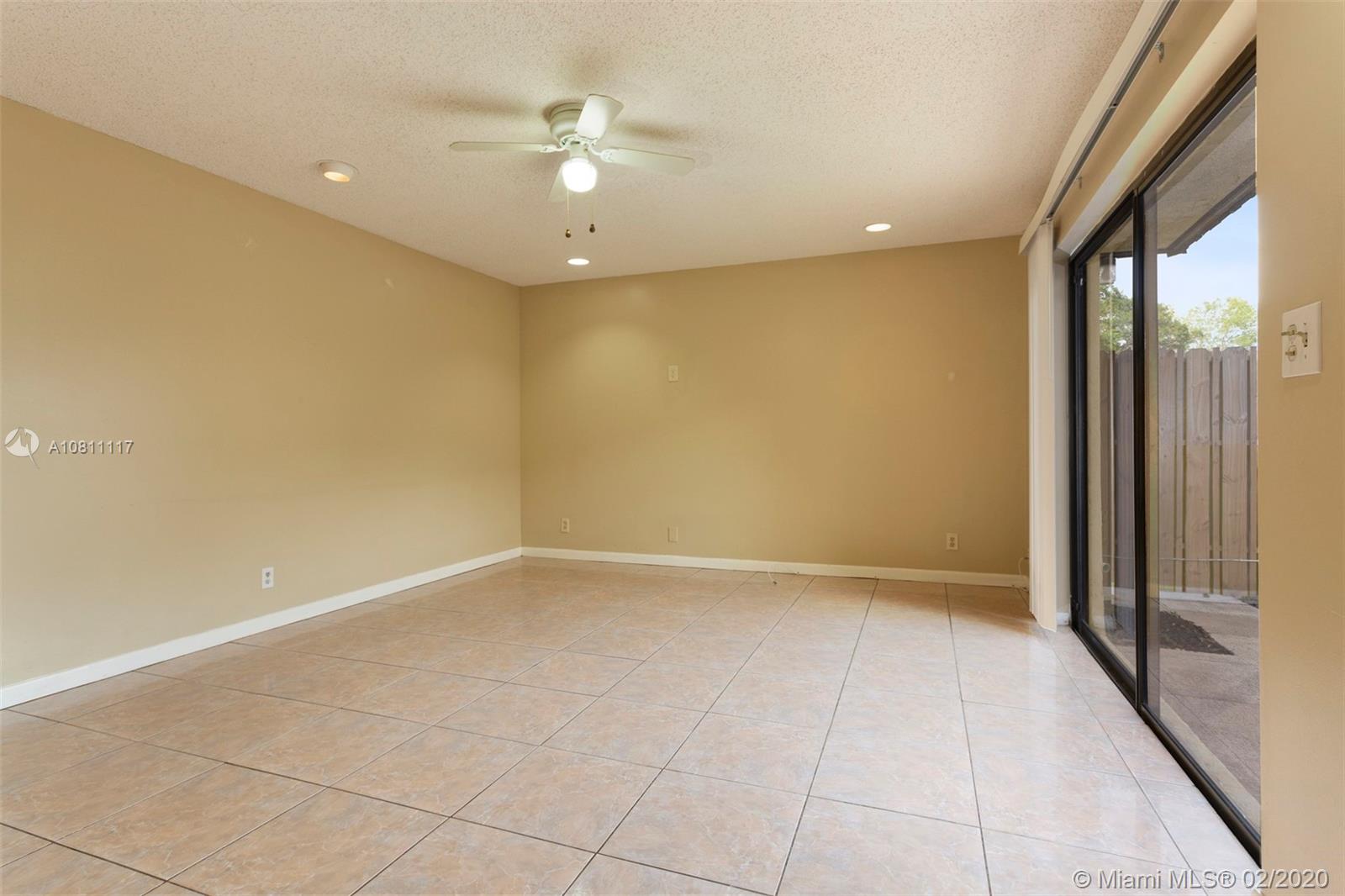 4670 Cherry Road West Palm Beach, FL 33417 - Photo 7 of 31