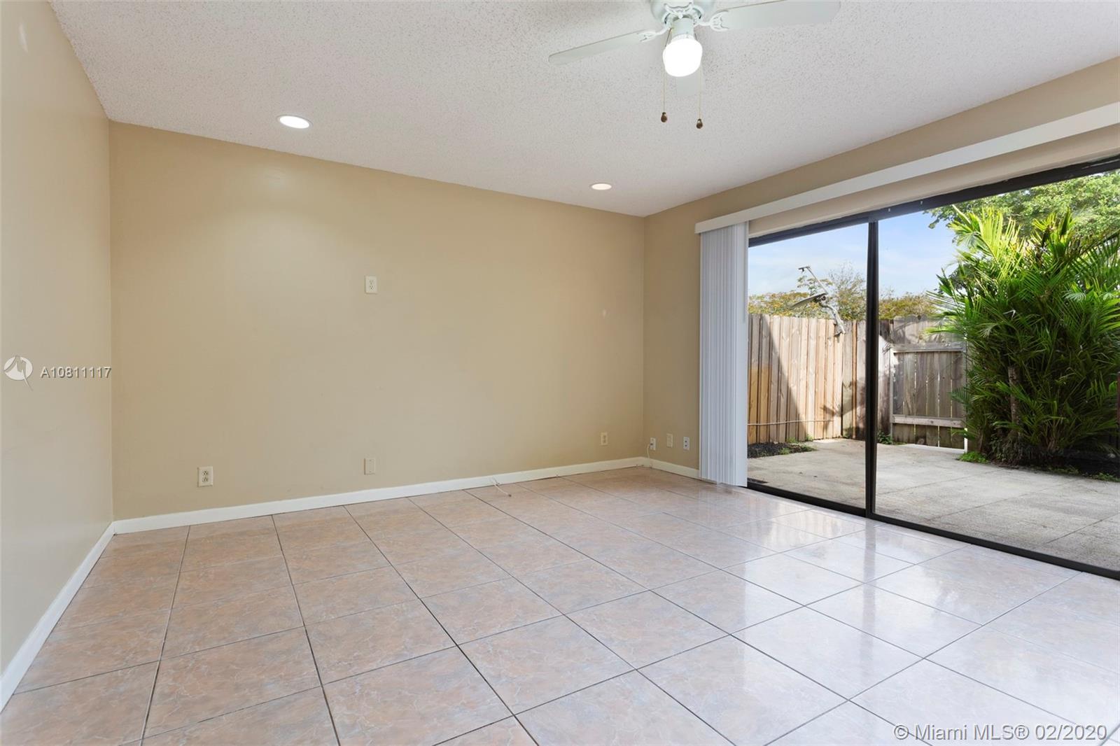 4670 Cherry Road West Palm Beach, FL 33417 - Photo 8 of 31