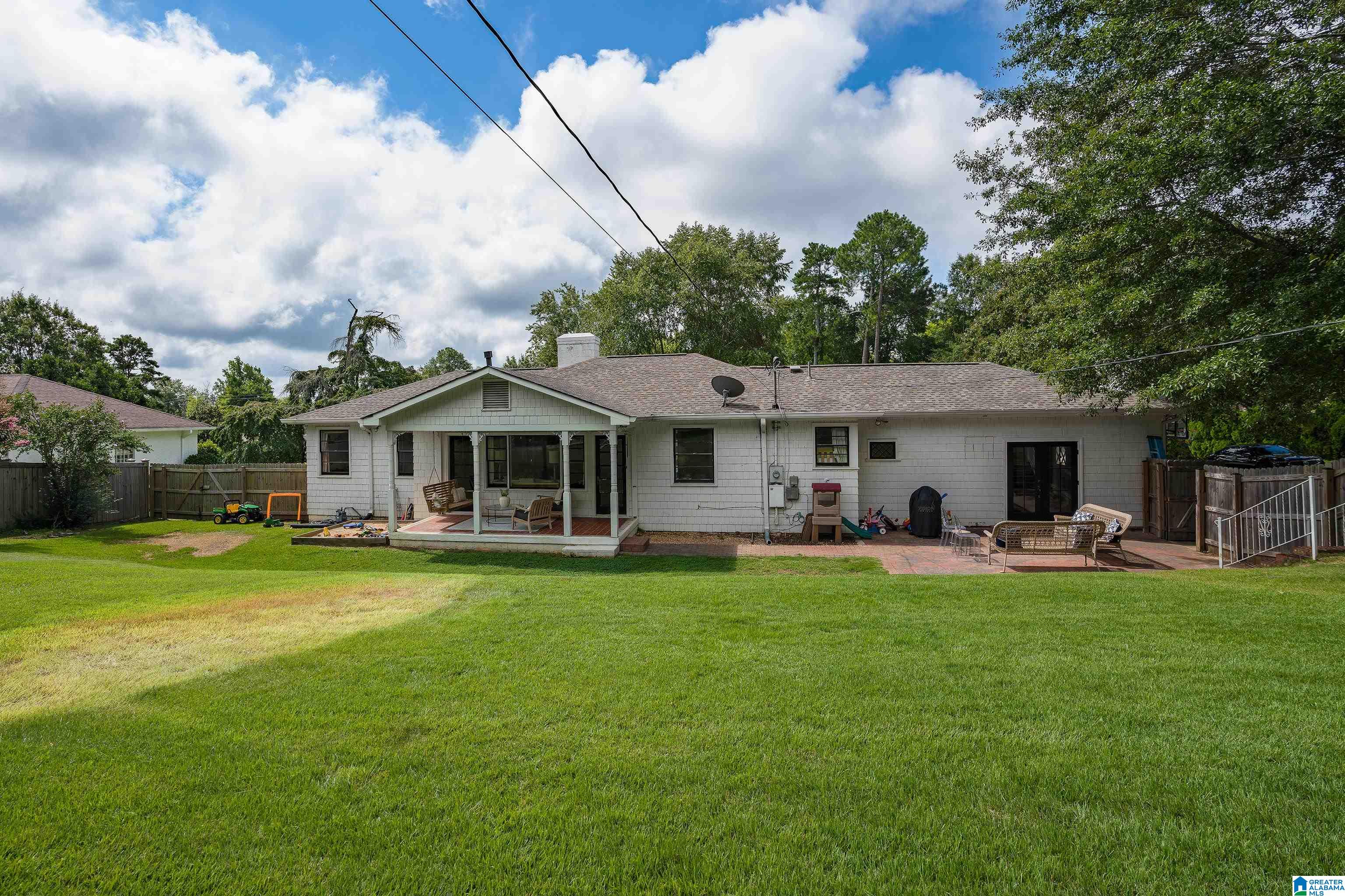 2452 Shades Crest Road Birmingham, AL 35216 - Photo 34 of 47