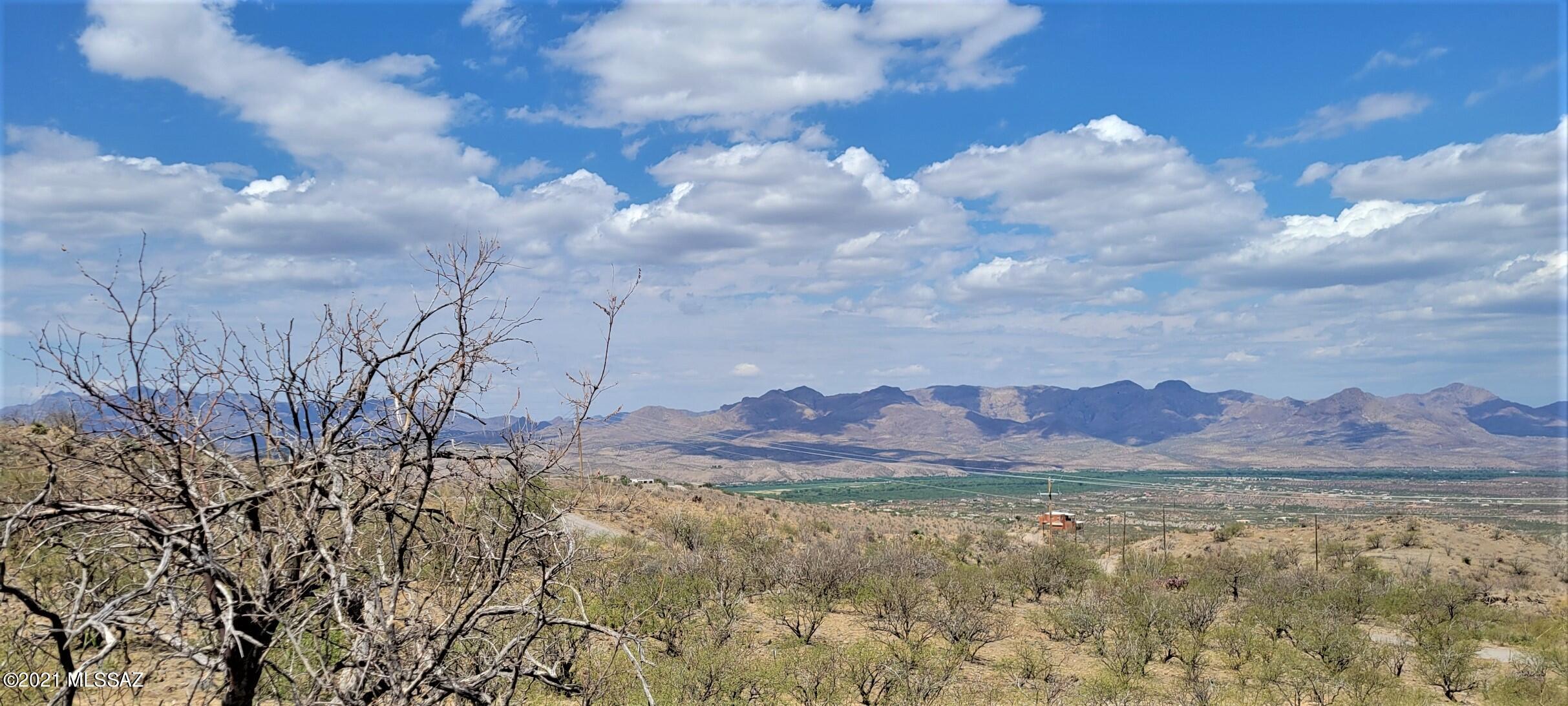 1501 Vía San Cayetano, Unit 25 Rio Rico, AZ 85648 - Photo 13 of 16
