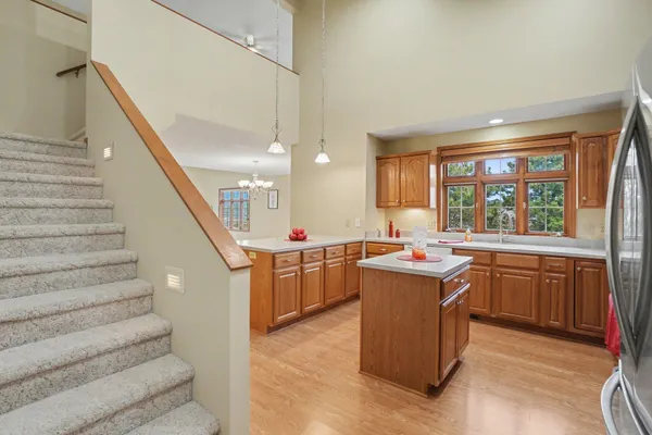 $484,900 | 1653 East Harbour Towne Circle, Muskegon, MI 49441