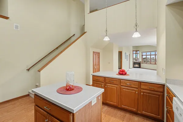 $484,900 | 1653 East Harbour Towne Circle, Muskegon, MI 49441