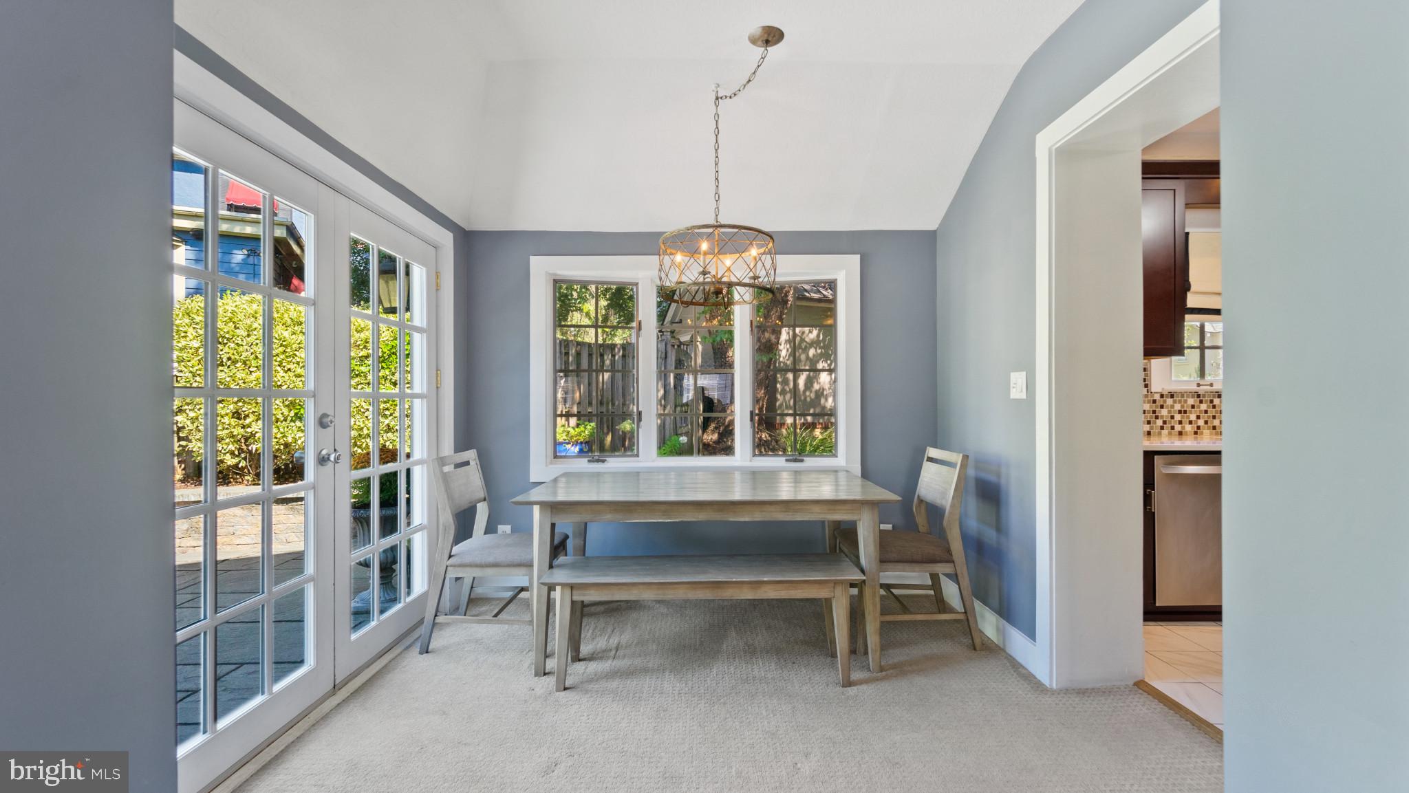 6902 Marlborough Road Baltimore, MD 21212 - Photo 15 of 38