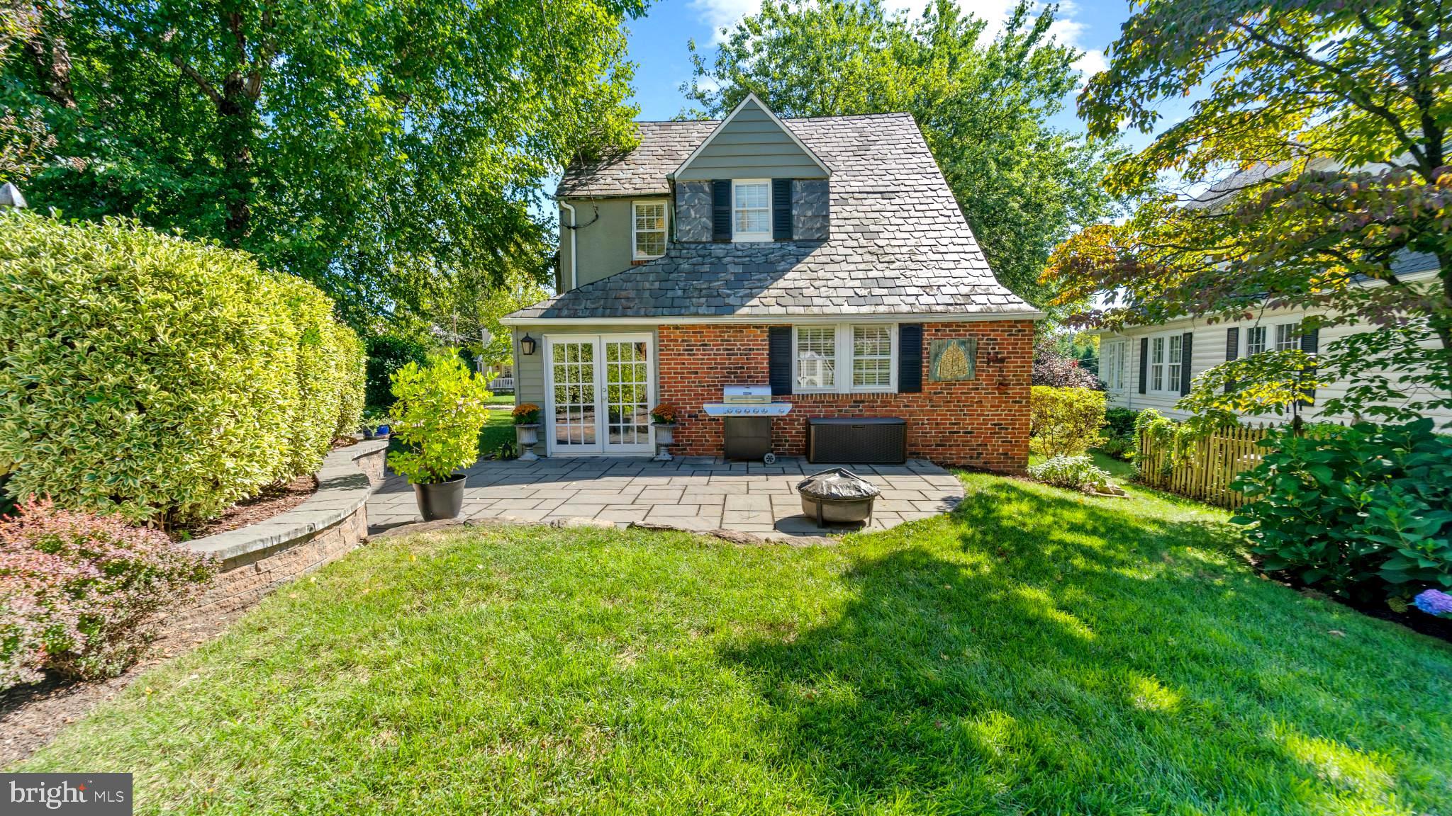 6902 Marlborough Road Baltimore, MD 21212 - Photo 2 of 38