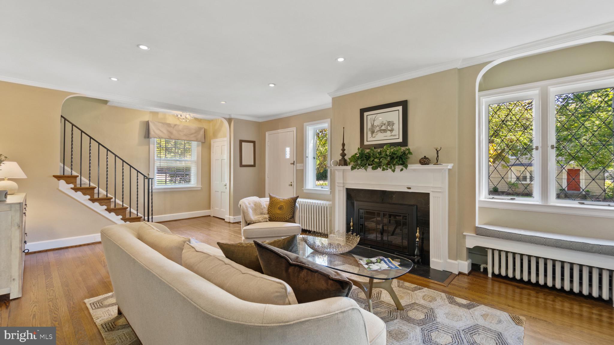 6902 Marlborough Road Baltimore, MD 21212 - Photo 3 of 38