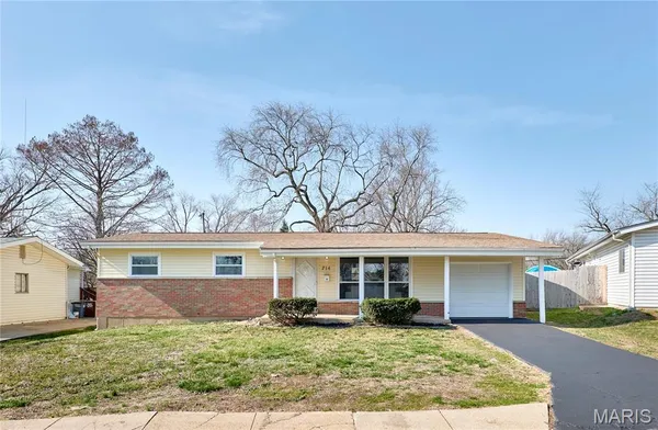 $219,000 | 714 Lynn Haven Lane, Hazelwood, MO 63042