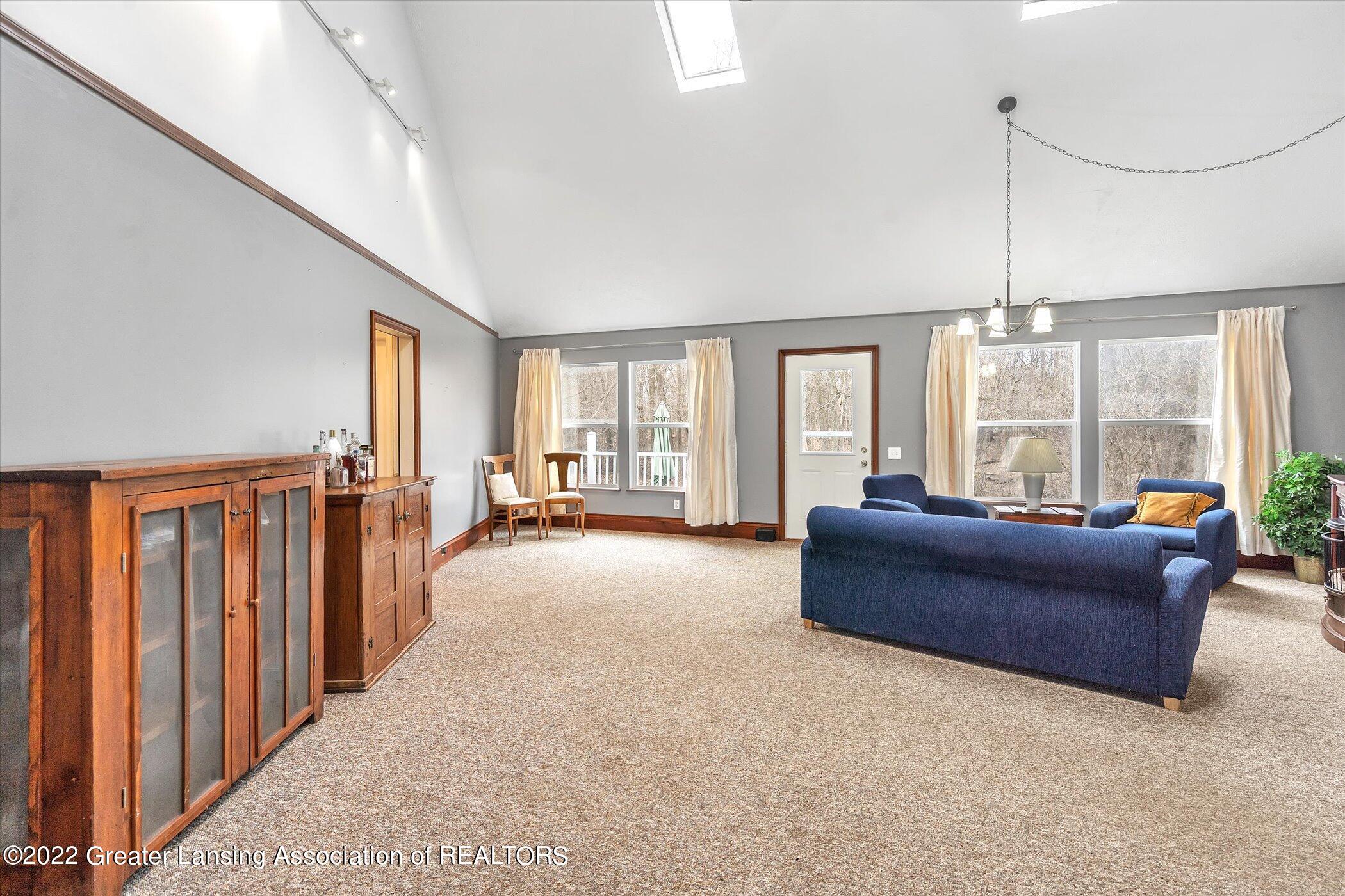 5813 Curtice Road Mason, MI 48854 - Photo 29 of 73 17-5813-Curtice-Rd-WindowStill-Real-Esta