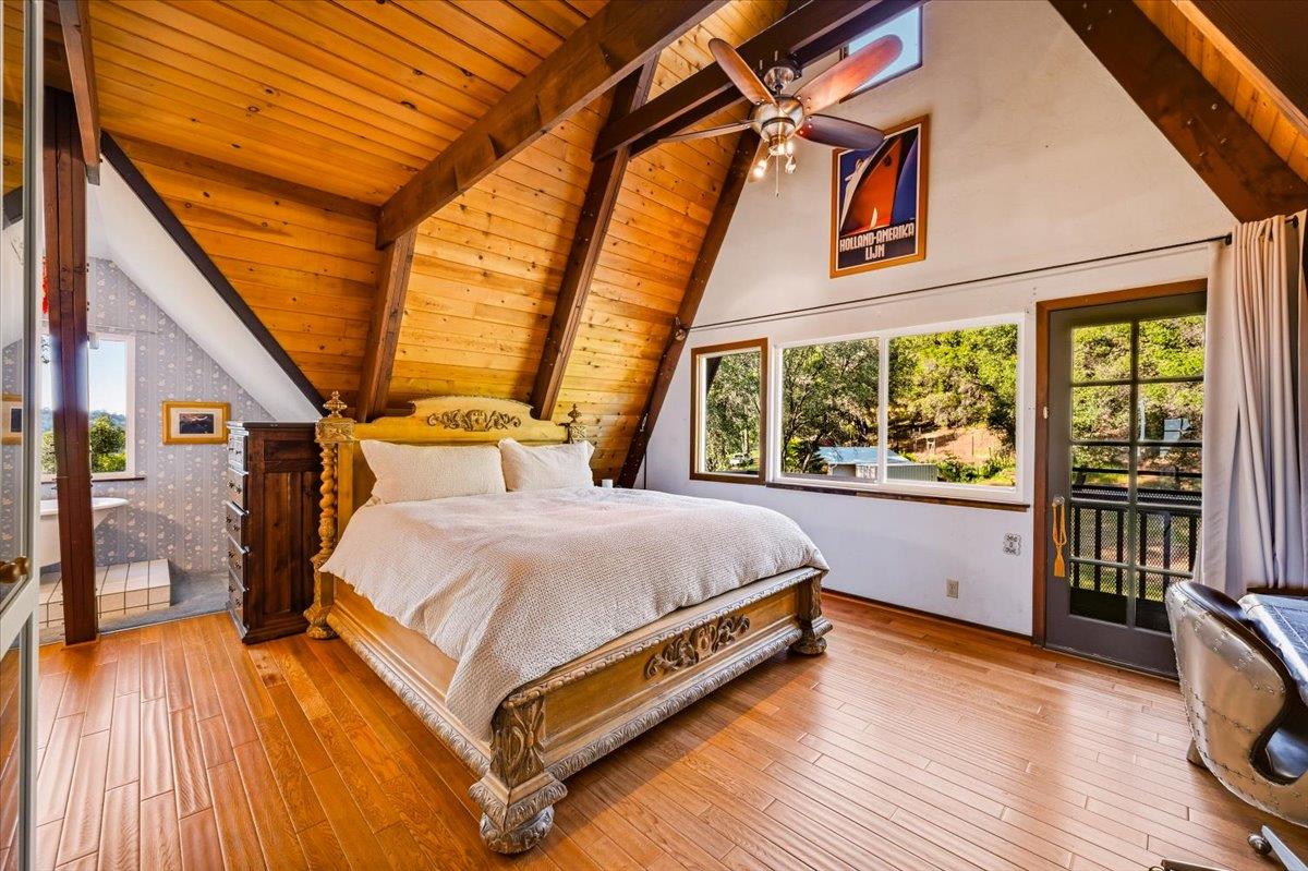 19235 Bumpy Road Grass Valley, CA 95949 - Photo 18 of 60