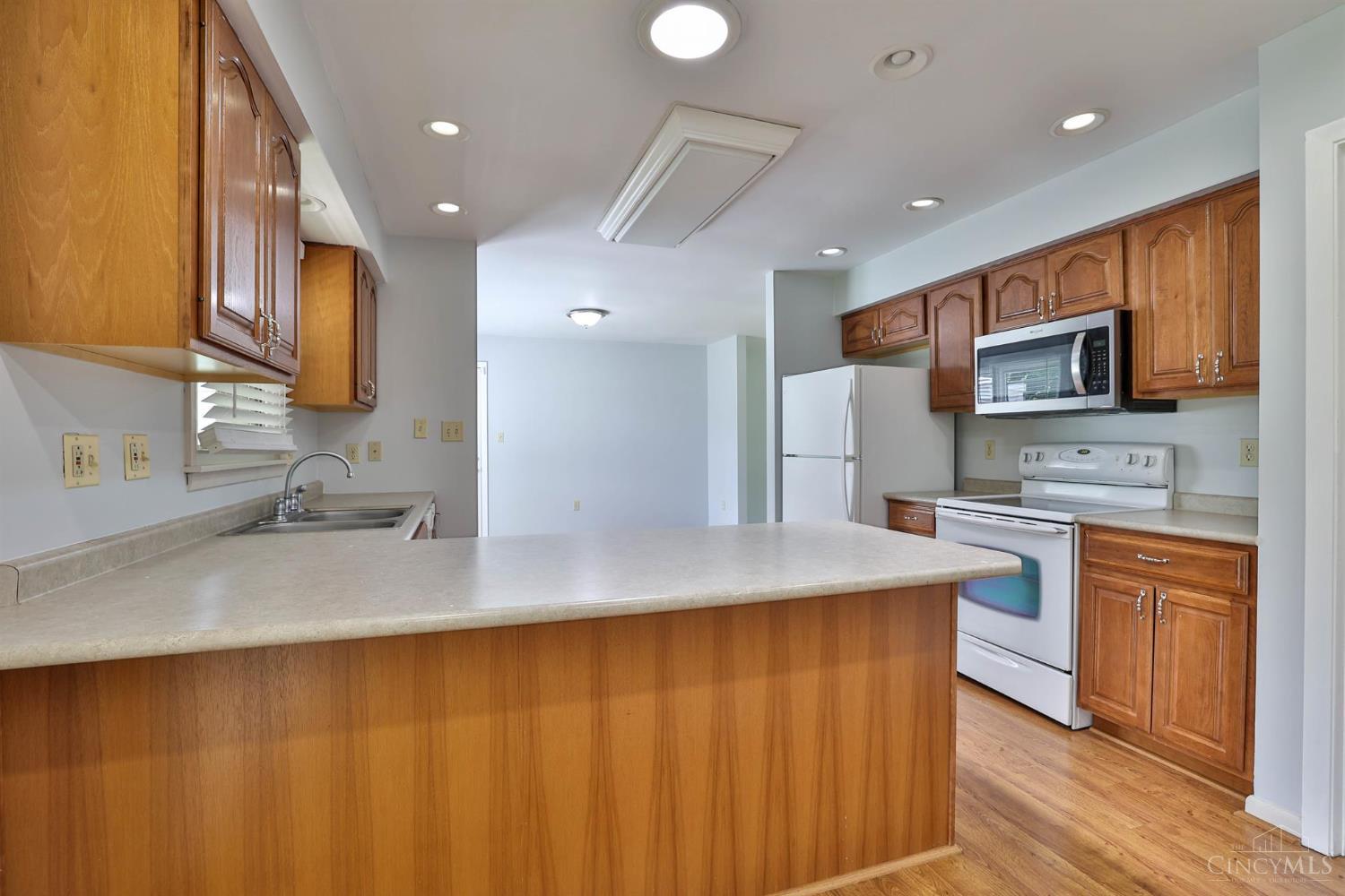 6035 Kyles Station Road Hamilton, OH 45011 - Photo 14 of 41