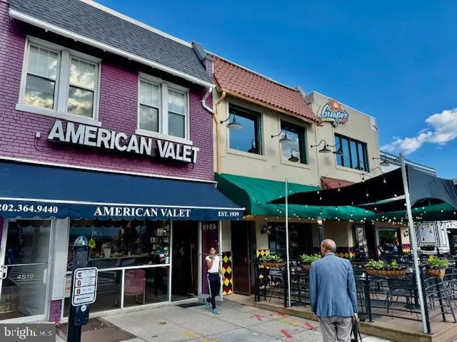 $1,483,000 | 4200 River Road Northwest, Washington, DC 20016