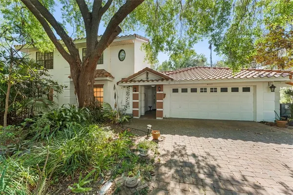 $599,999 | 9717 Lake Douglas Place, Orlando, FL 32817