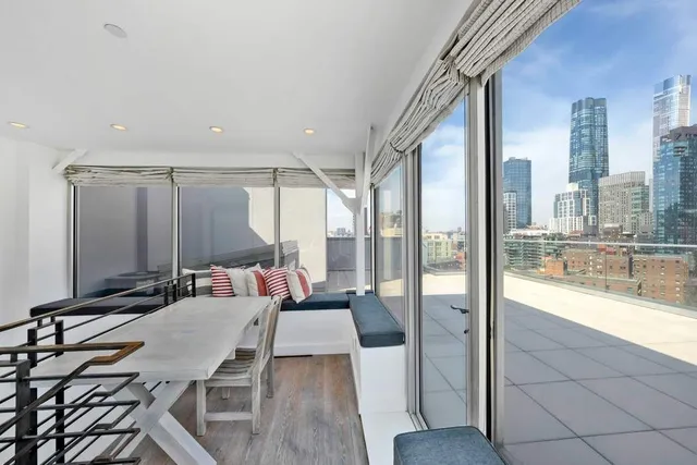$3,900,000 | 420 West 25th Street, Unit PHA | Chelsea