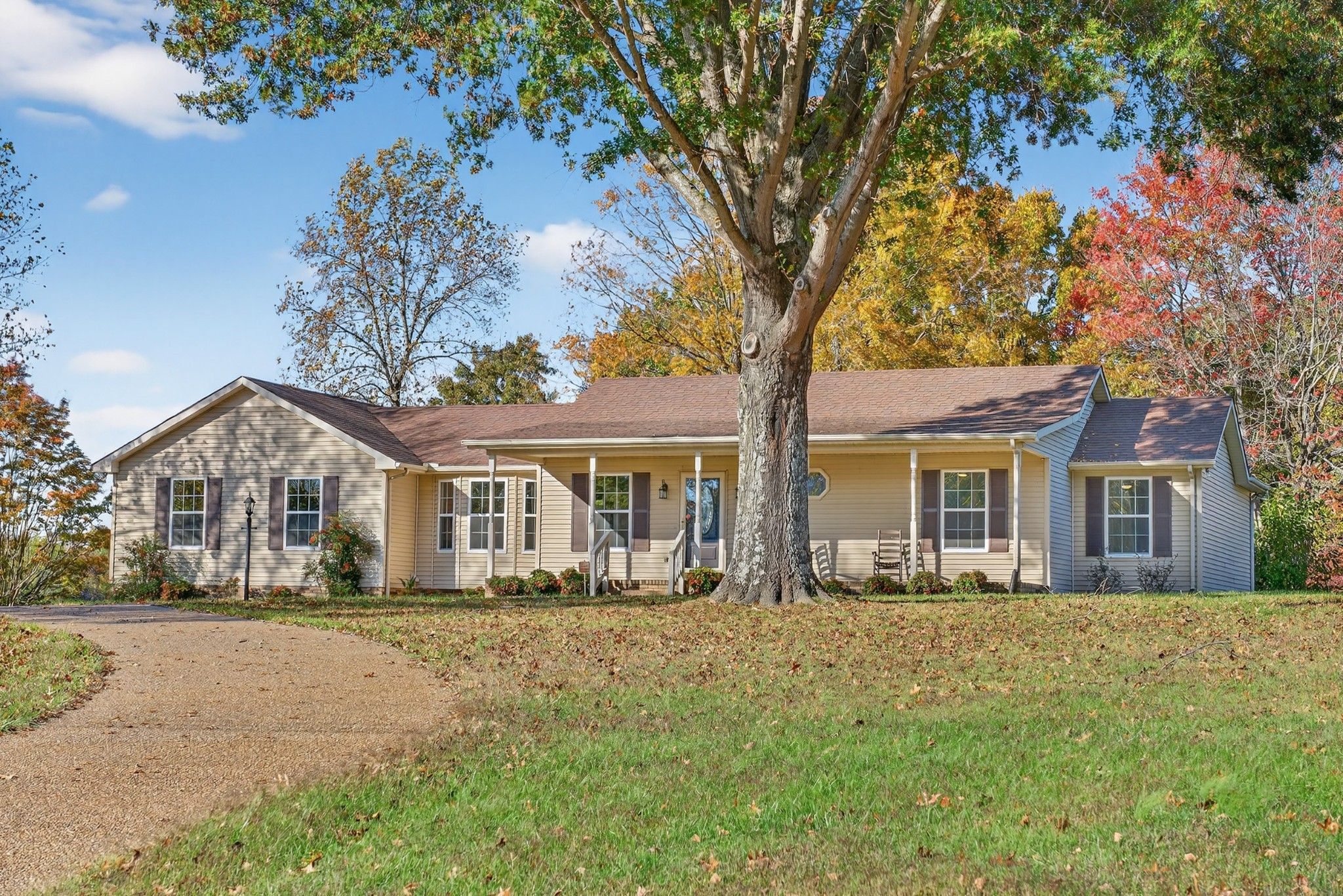 226 West Biggs Road Cottontown, TN 37048 - Photo 2 of 56