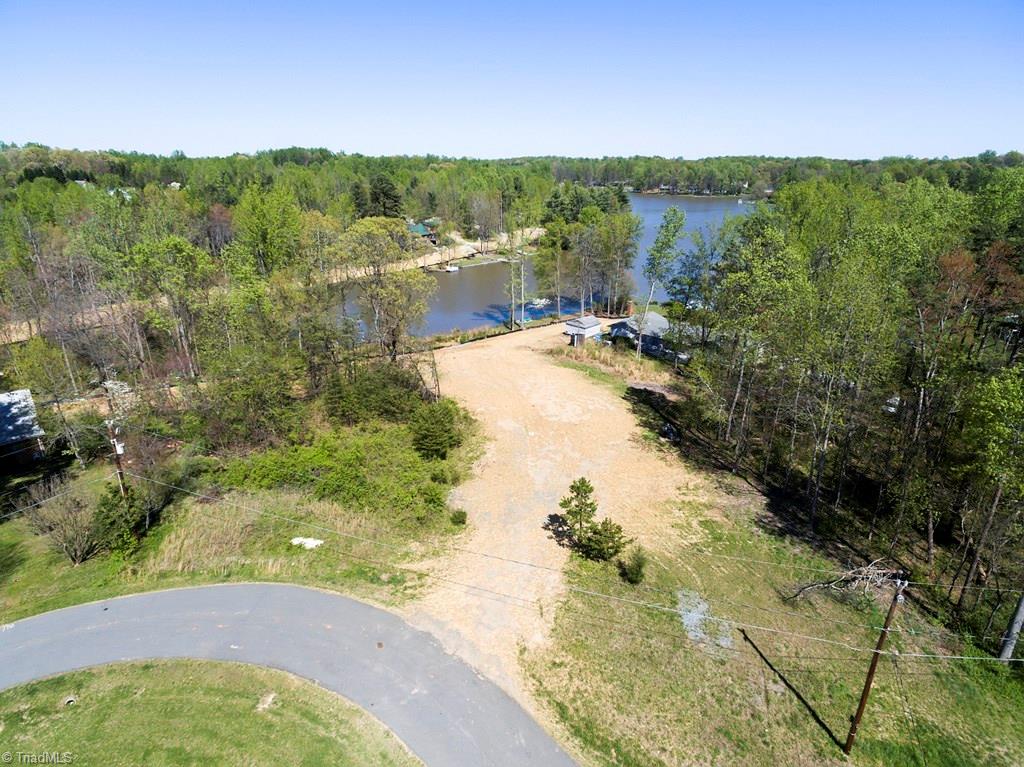 5107 Mockingbird Road Greensboro, NC 27406 - Photo 5 of 8 Gallery Image 5