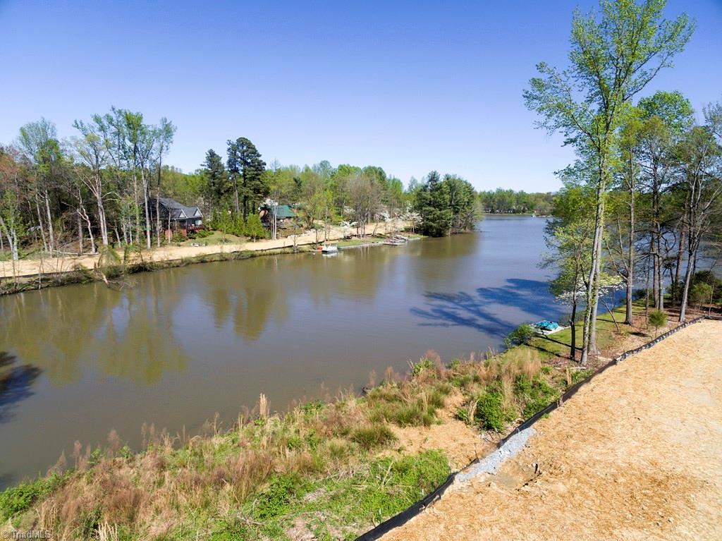 5107 Mockingbird Road Greensboro, NC 27406 - Photo 6 of 8 Gallery Image 6