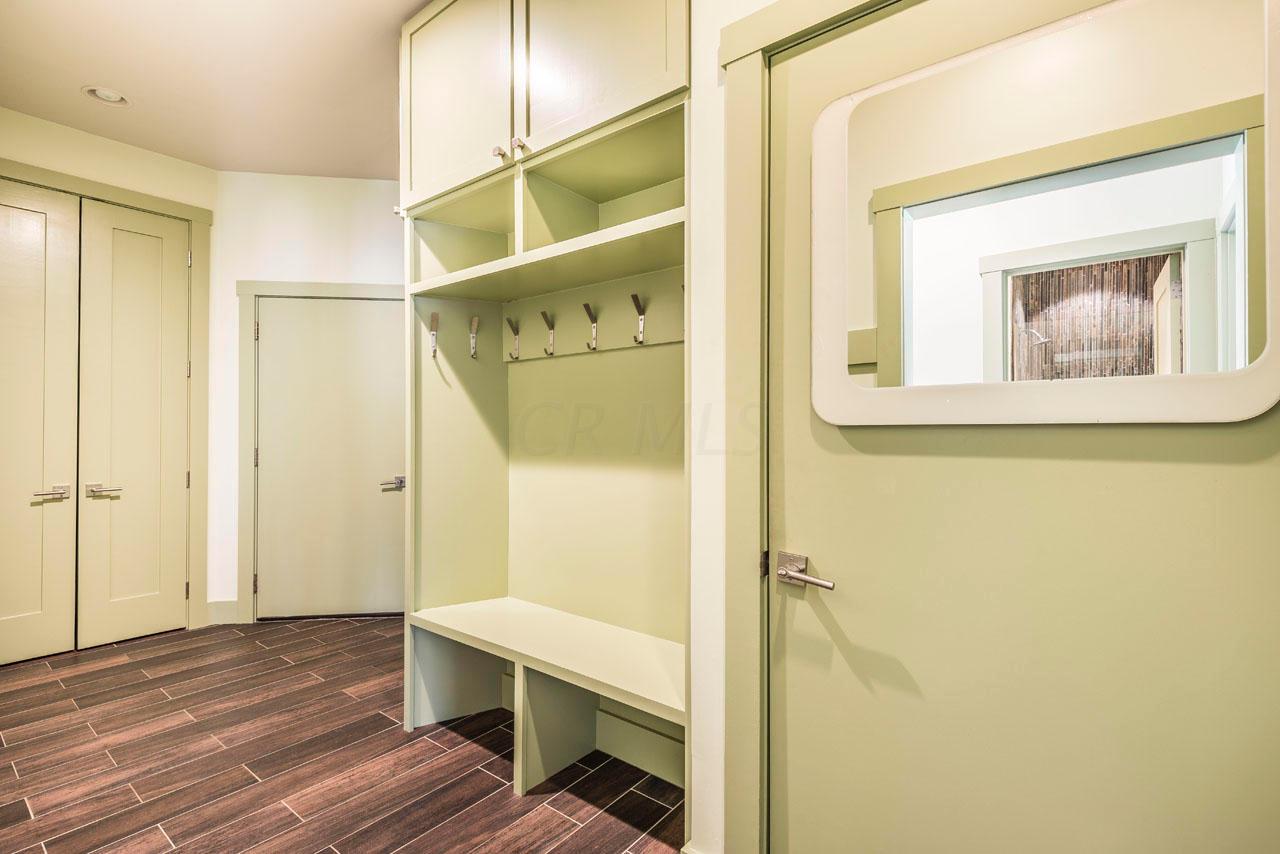 6960 Cook Road Powell, OH 43065 - Photo 20 of 59 Gallery Image 20