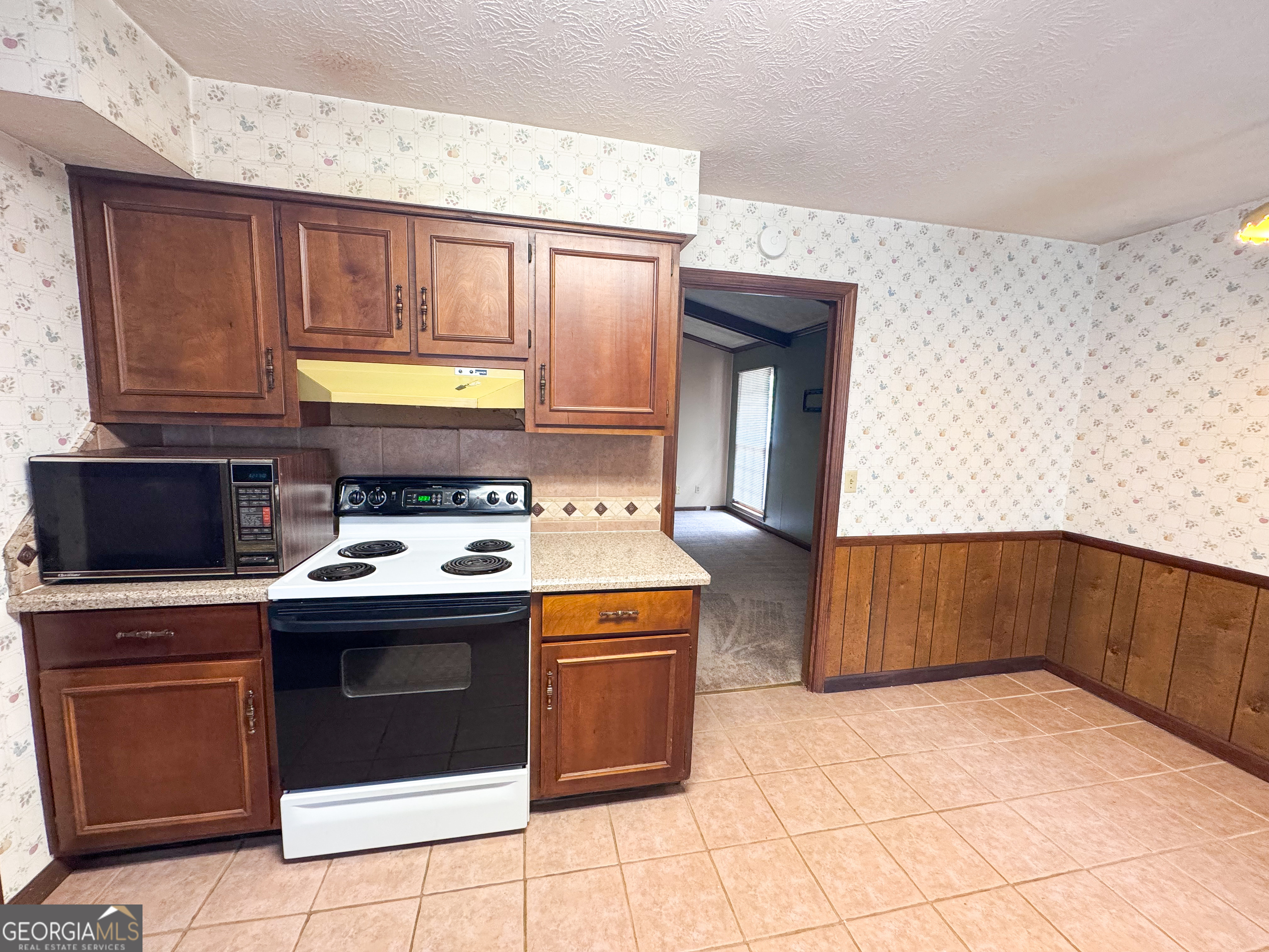 123 Hazel Way LaGrange, GA 30241 - Photo 4 of 18