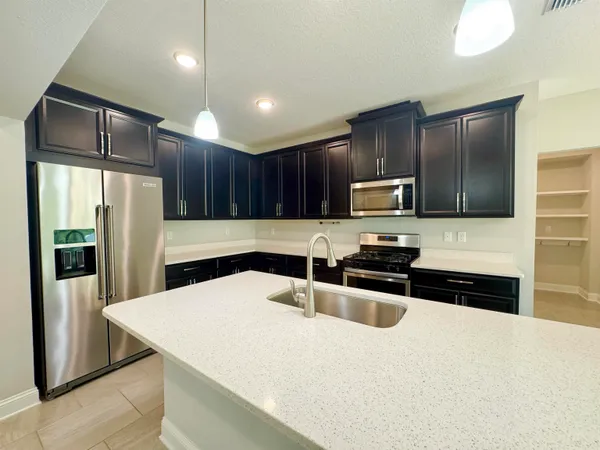 $2,850 | 13870 Harlowton Avenue, Jacksonville, FL 32256