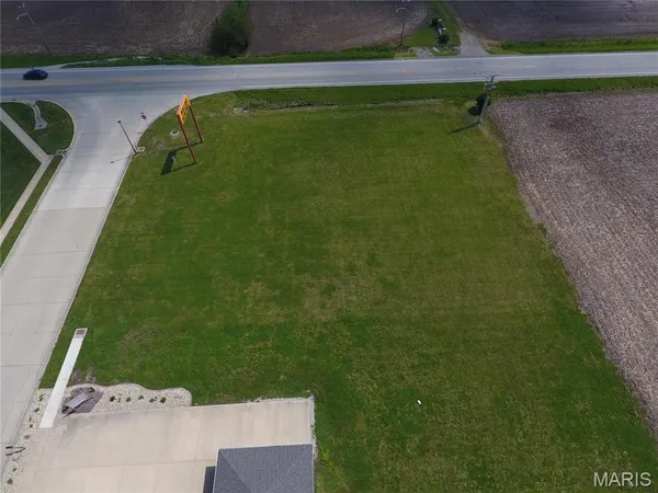 $80,000 | 91 Weatherholt Drive, New Baden, IL 62265