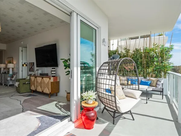 $7,500 | 1020 Sunset Point Road, Unit 511, Clearwater, FL 33755