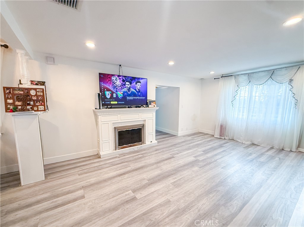 3479 Hoover Street Riverside, CA 92506 - Photo 6 of 26