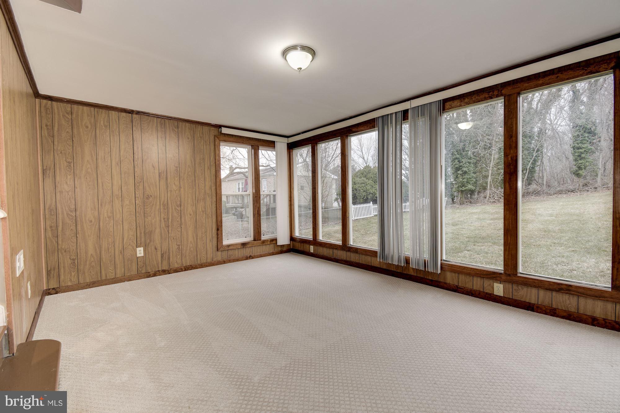 13009 Piscataway Road Clinton, MD 20735 - Photo 14 of 30 Sunroom