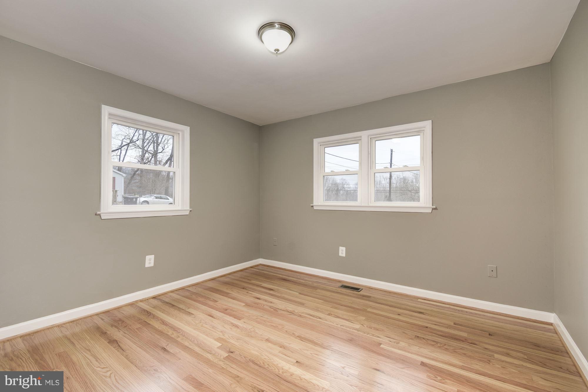 13009 Piscataway Road Clinton, MD 20735 - Photo 16 of 30 Bedroom