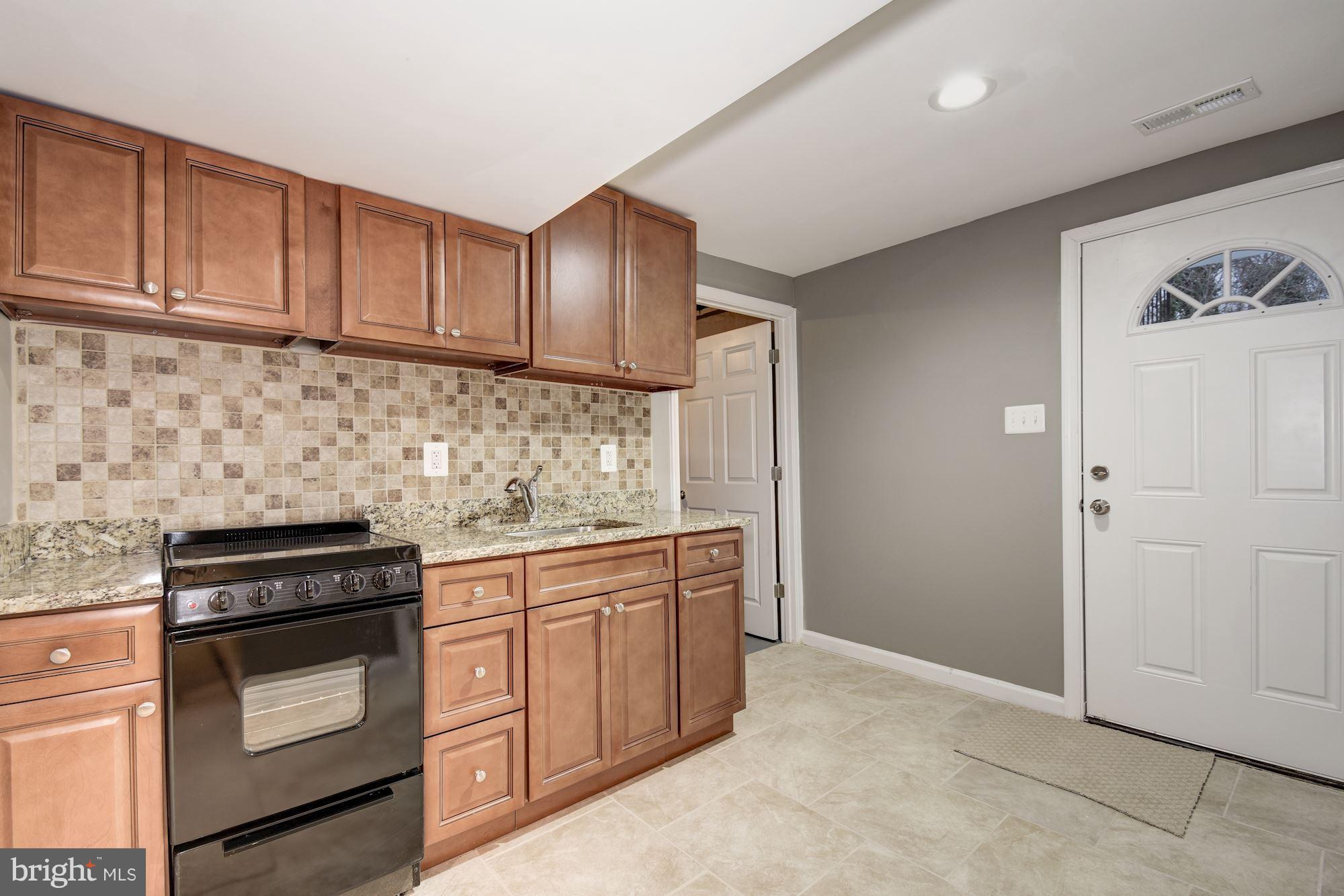 13009 Piscataway Road Clinton, MD 20735 - Photo 23 of 30 Kitchen - Basement