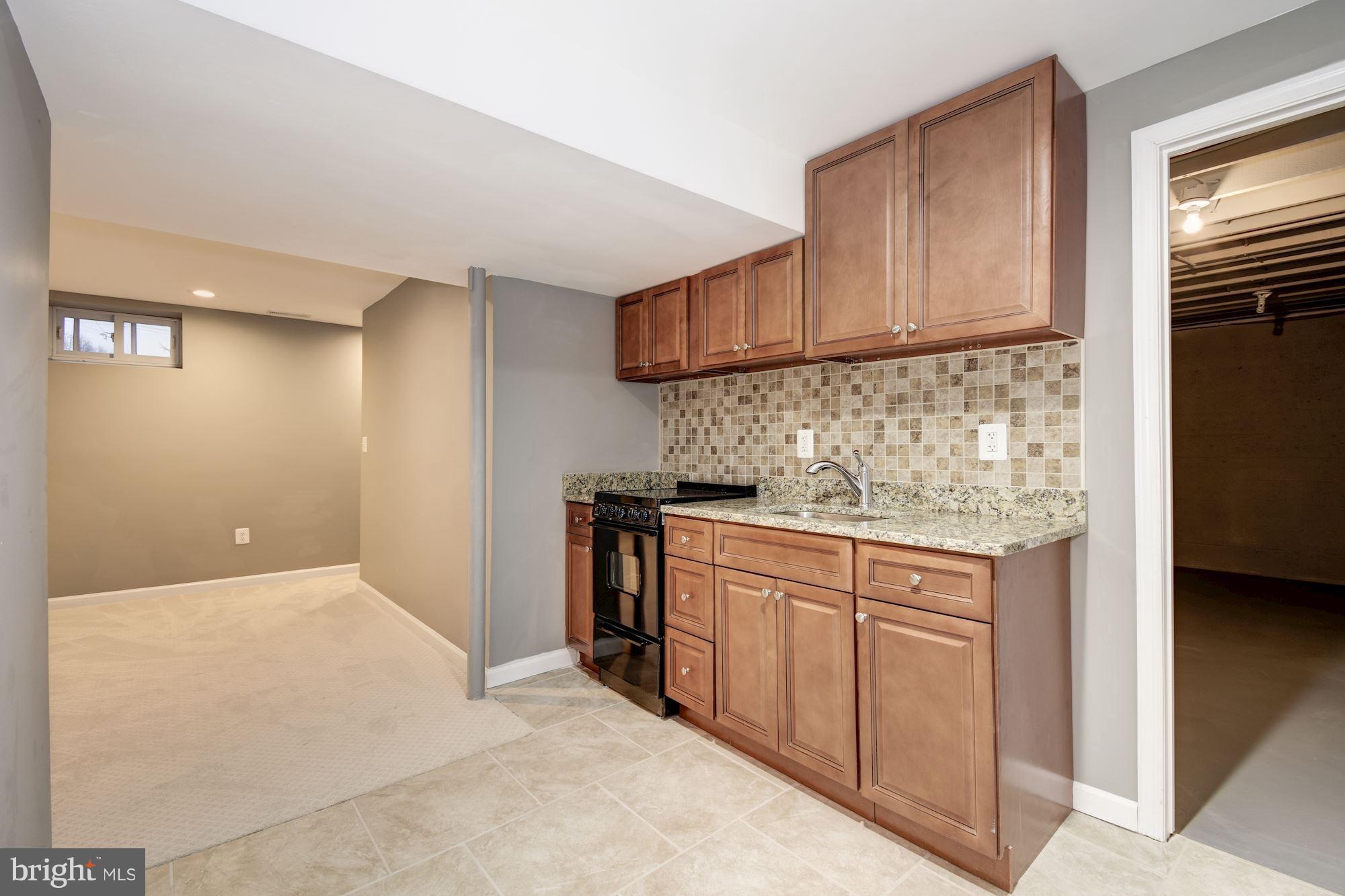 13009 Piscataway Road Clinton, MD 20735 - Photo 24 of 30 Kitchen - Basement