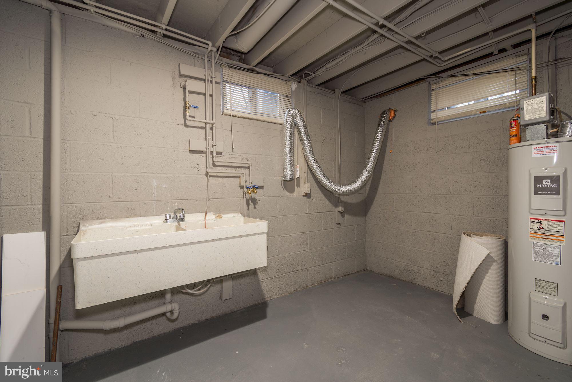 13009 Piscataway Road Clinton, MD 20735 - Photo 27 of 30 Laundry- Basement