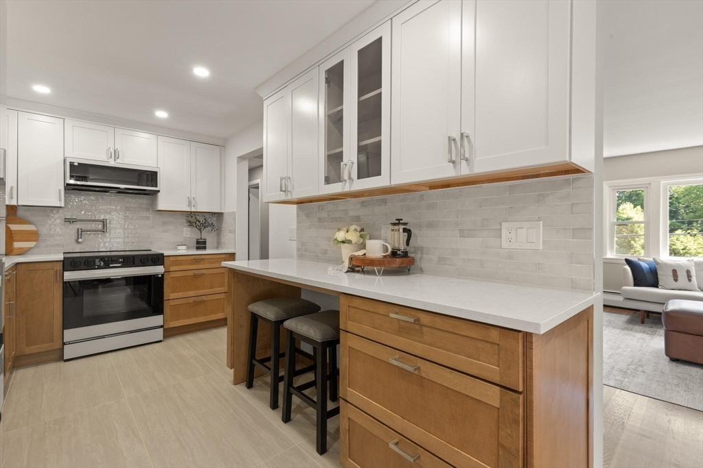 62 Edgewood Road Concord, MA 01742 - Photo 12 of 40 Gallery Image 12