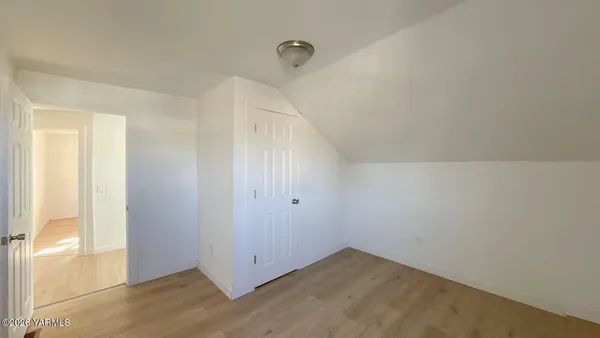 $325,000 | 705 South Satus Avenue, Wapato, WA 98951