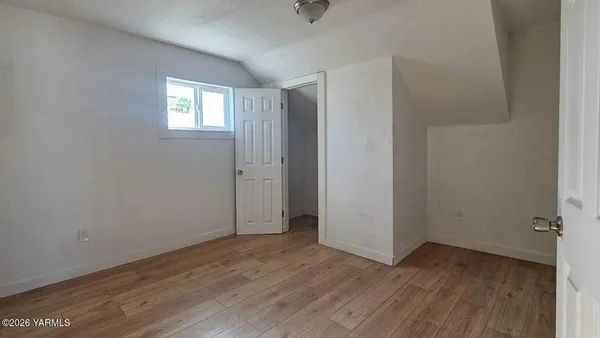 $325,000 | 705 South Satus Avenue, Wapato, WA 98951