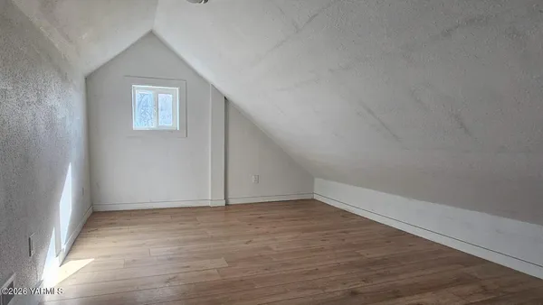 $325,000 | 705 South Satus Avenue, Wapato, WA 98951