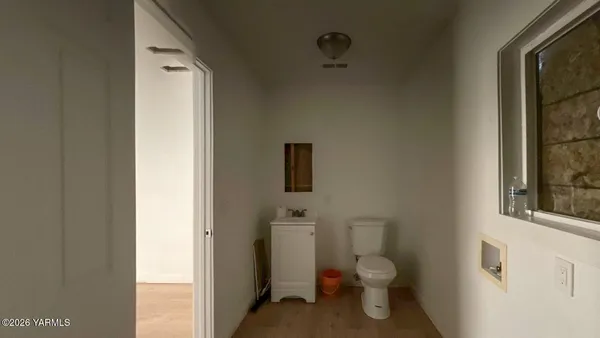 $325,000 | 705 South Satus Avenue, Wapato, WA 98951