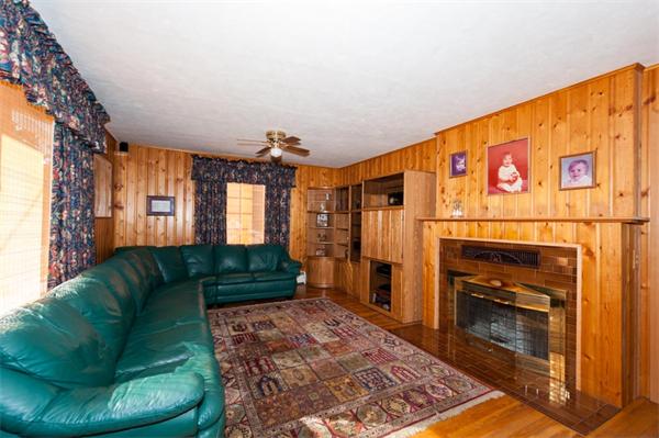 42 Oak Road Canton, MA 02021 - Photo 9 of 22 Gallery Image 9