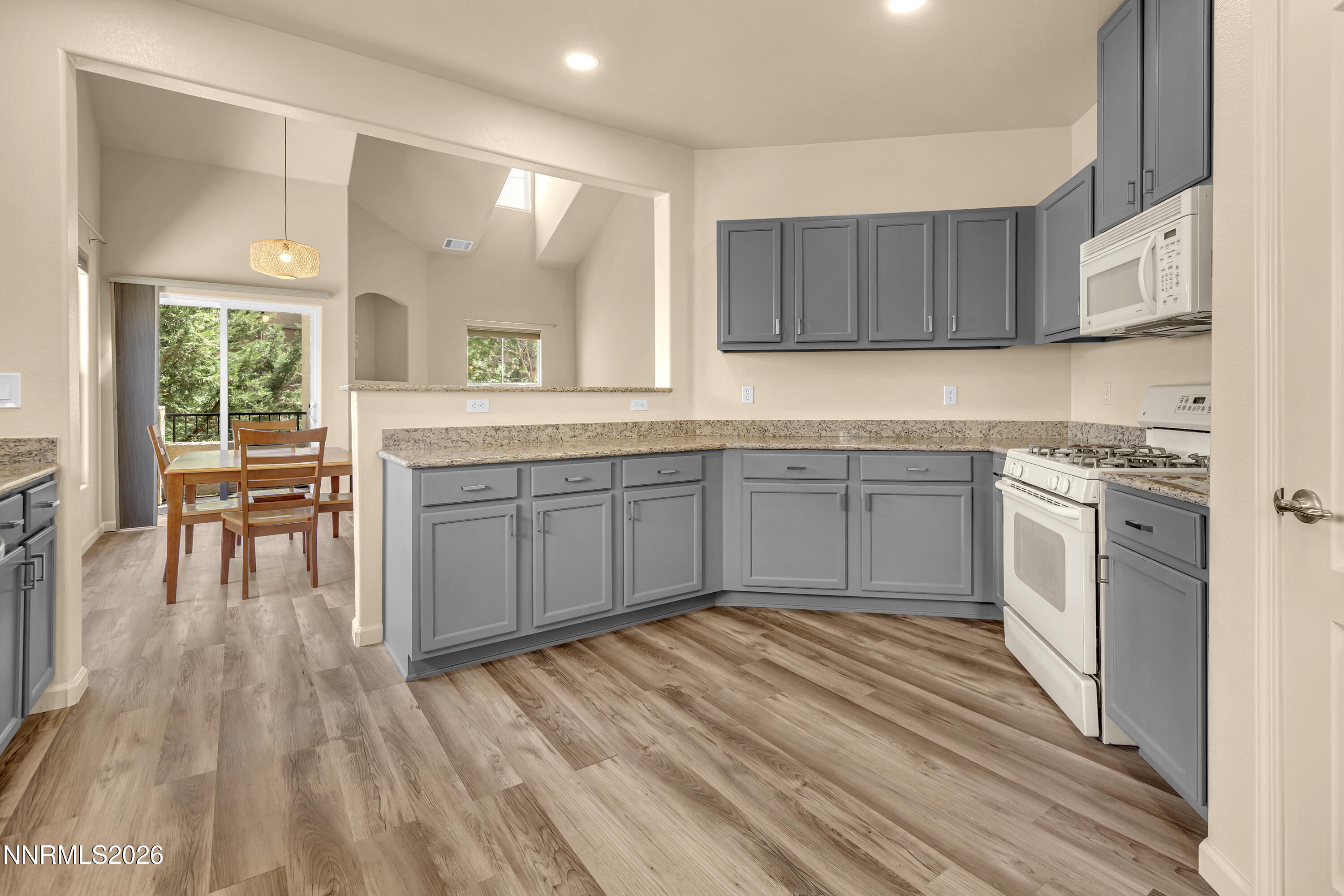 9050 Double R Boulevard, Unit 825 Reno, NV 89521 - Photo 9 of 36 DoubleR9050_825-011