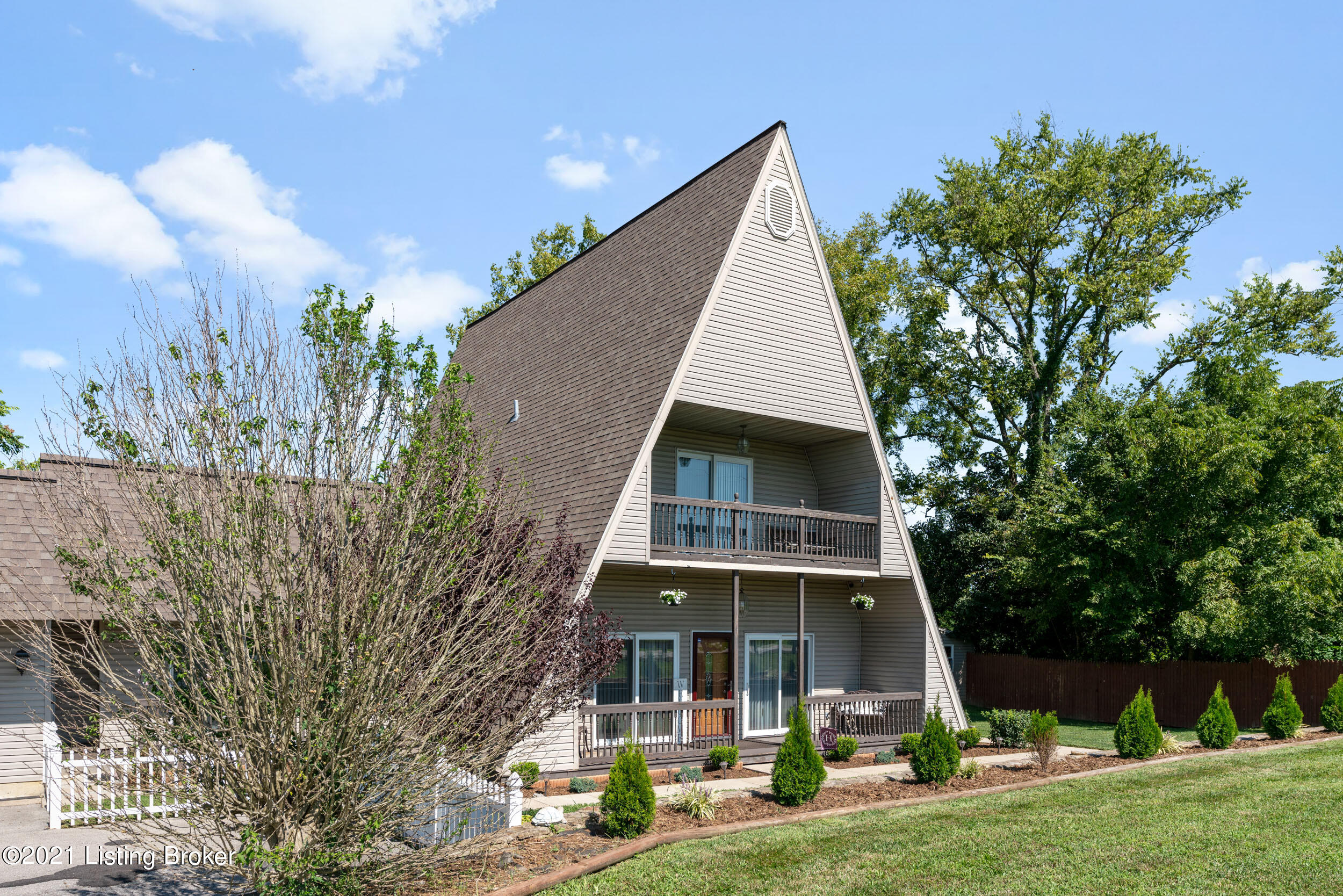1647 Old Louisville Road Coxs Creek, KY 40013 - Photo 5 of 55 1647 Old Louisville Rd -13