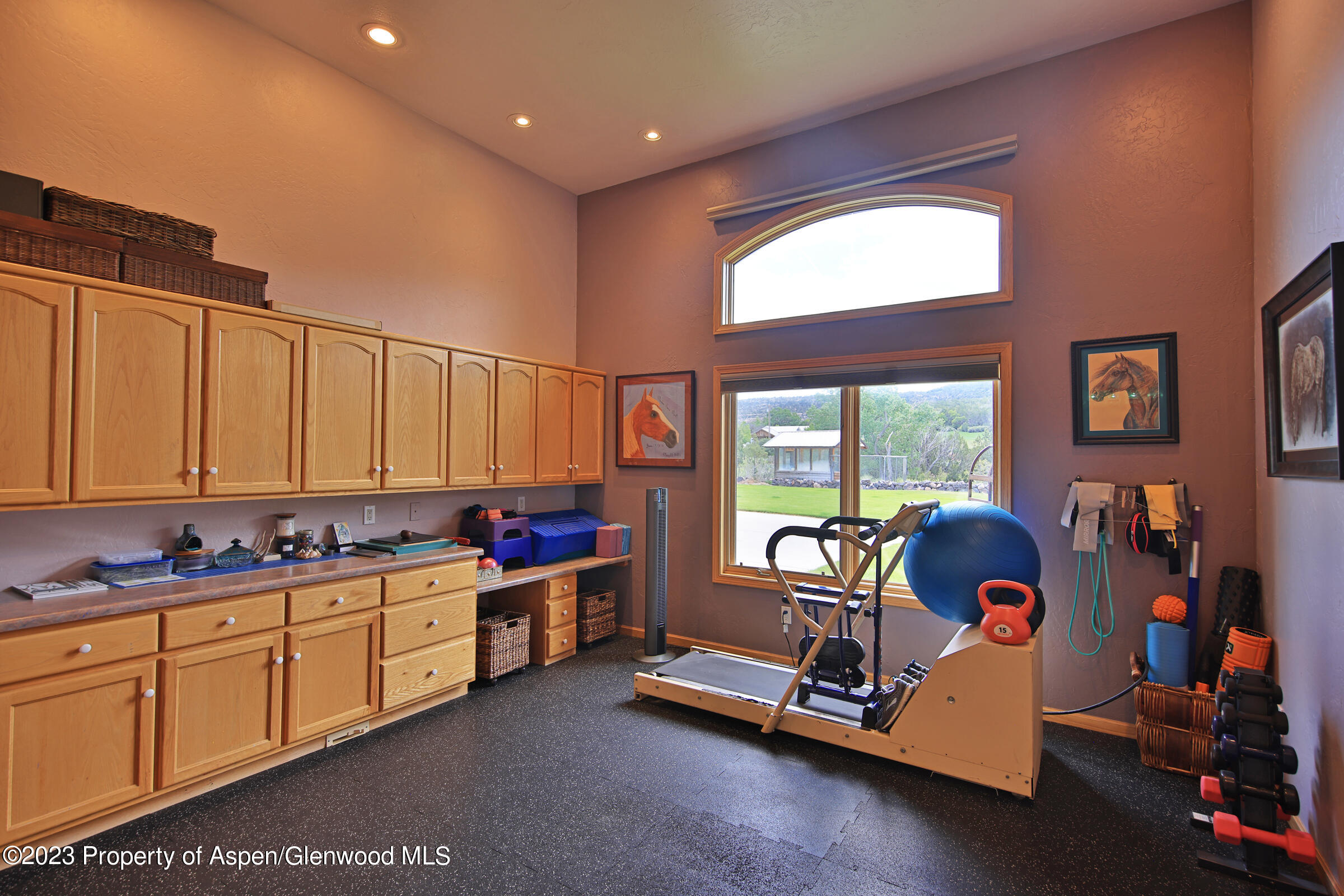 52962 KE Road Molina, CO 81646 - Photo 23 of 46 a room with furniture and window