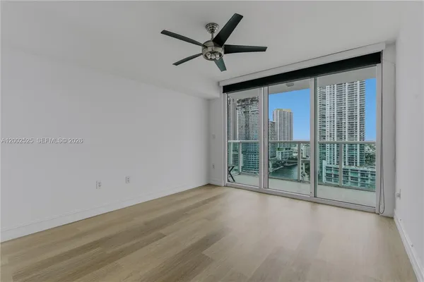 $3,900 | 31 Southeast 5th Street, Unit 2301, Miami, FL 33131