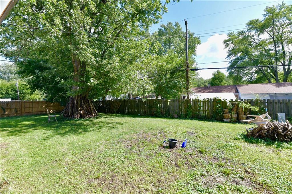 2447 Depauw Road Indianapolis, IN 46227 - Photo 36 of 48 Gallery Image 36