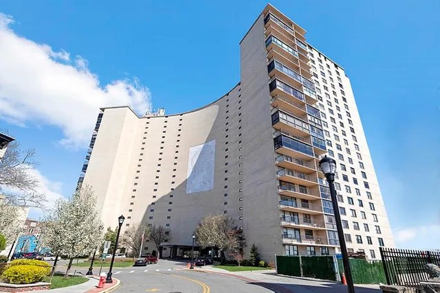 $219,000 | 380 Mountain Road, Unit 112, Union City, NJ 07087