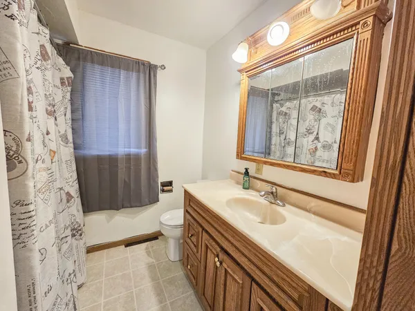 $155,000 | 513 East Hollett Street, Tracy, MN 56175
