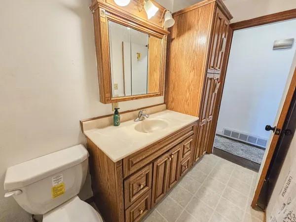$155,000 | 513 East Hollett Street, Tracy, MN 56175