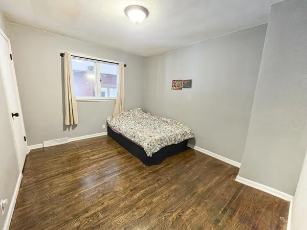 $155,000 | 513 East Hollett Street, Tracy, MN 56175