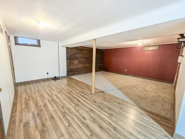 $155,000 | 513 East Hollett Street, Tracy, MN 56175