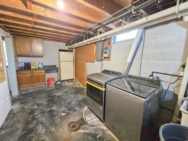 $155,000 | 513 East Hollett Street, Tracy, MN 56175