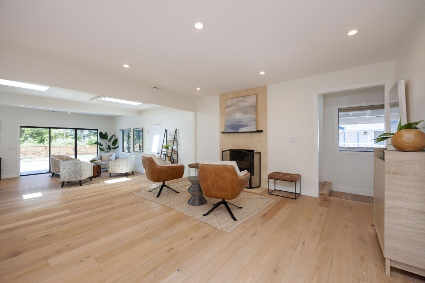 1460 Flores Drive Pacifica, CA 94044 - Photo 15 of 69