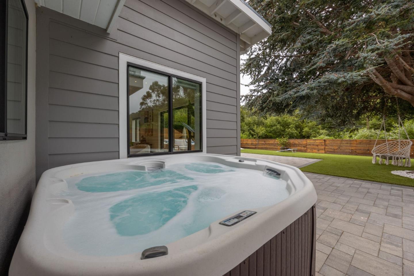 1460 Flores Drive Pacifica, CA 94044 - Photo 59 of 69